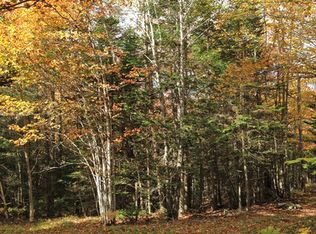 618 E Blue Hill Rd, Blue Hill, ME 04614