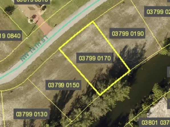 1912 NW 14th St, Cape Coral, FL 33993