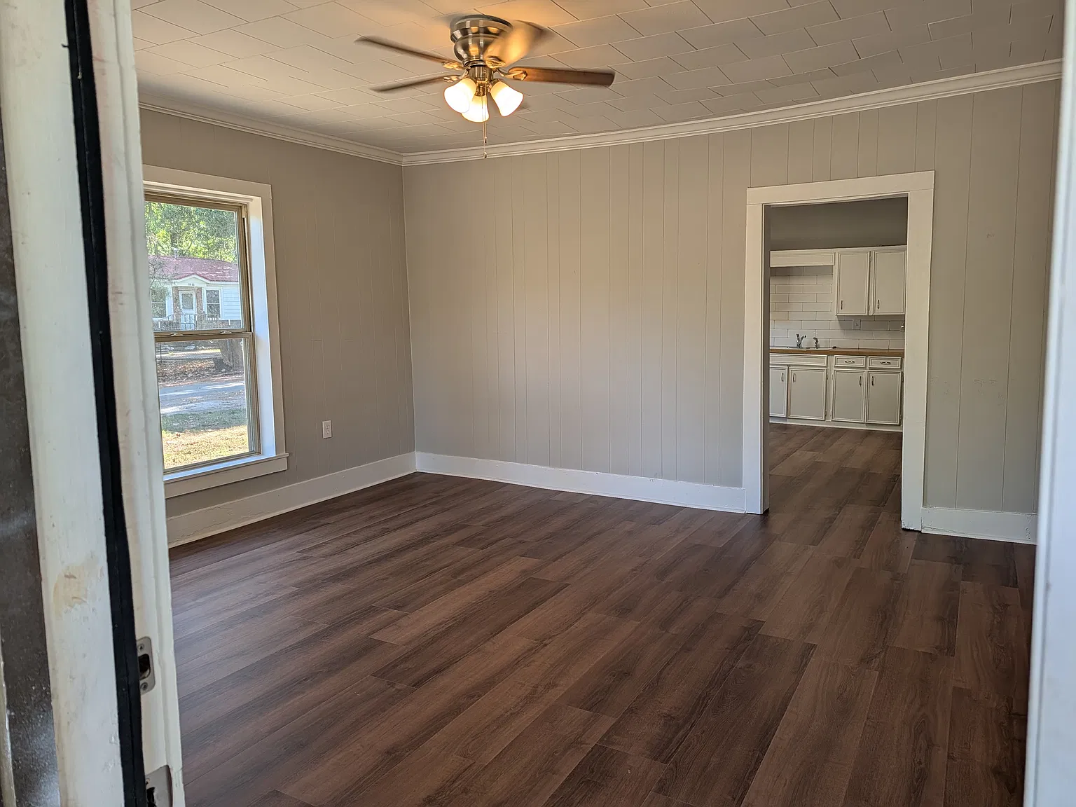 3 bed, 1350 sqft, $1,250 — Photo 3