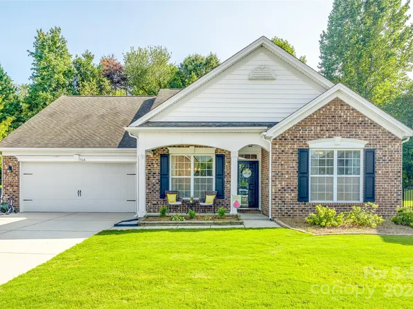 548 Millstream Dr, Rock Hill, SC 29732