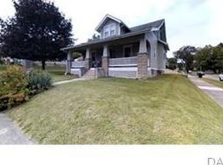 306 E McCreight Ave, Springfield, OH 45503