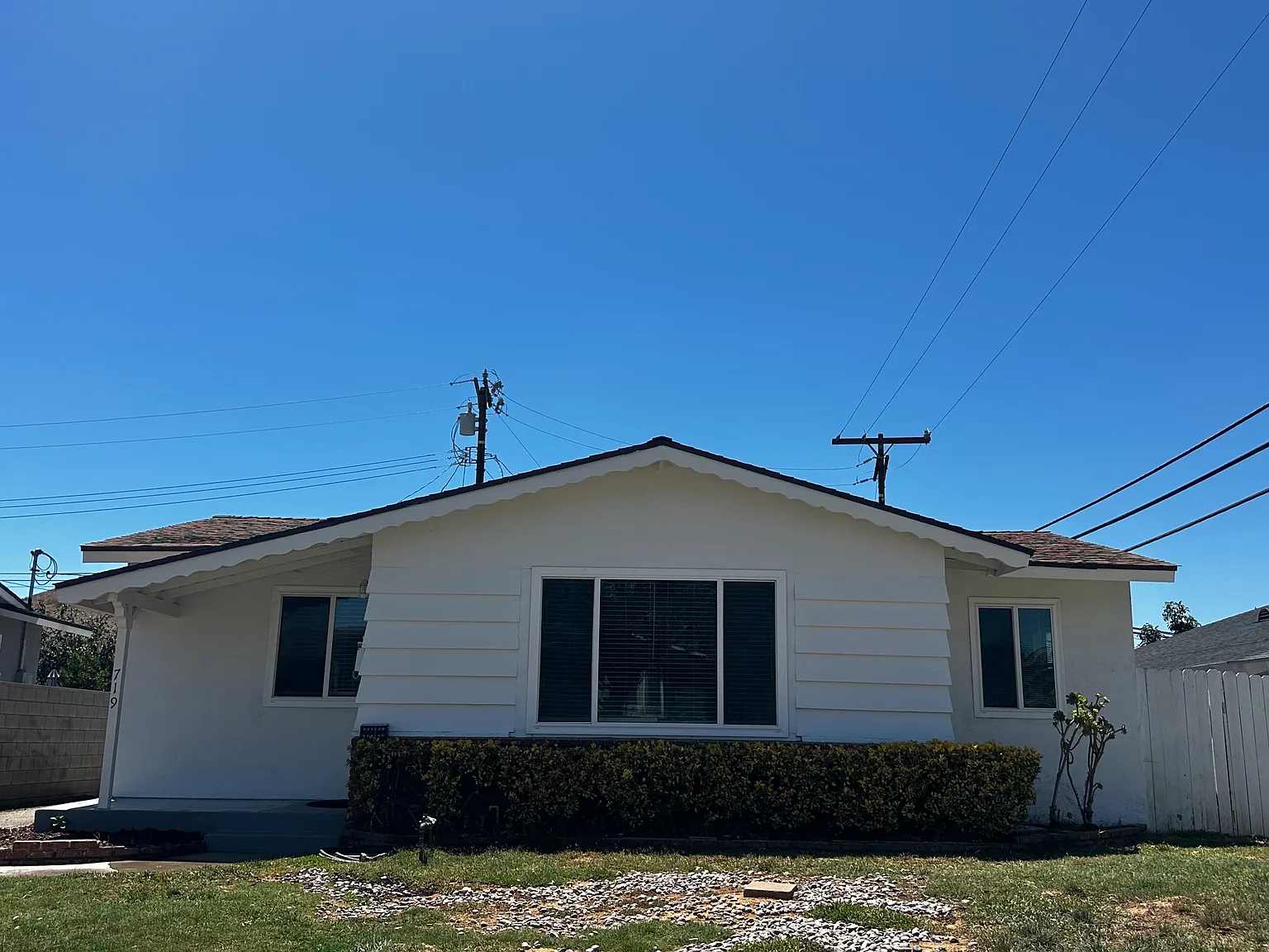 3 bed, 1.5 bath, 1157 sqft, $3,250 — Photo 1