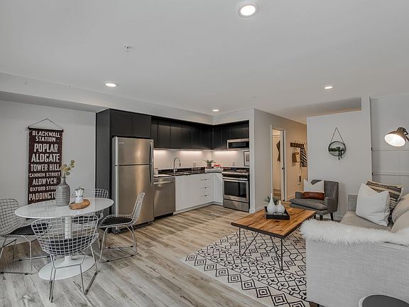 3rd image of 5635-5645 NE Glisan St #B2-07