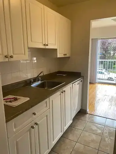 1 bed, 1.0 bath, 720 sqft, $2,450 — Photo 4
