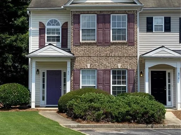 677 Kenridge Dr, Suwanee, GA 30024