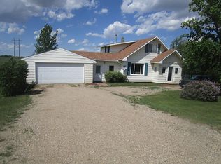 7201 19th Ave NE, Burlington, ND 58703