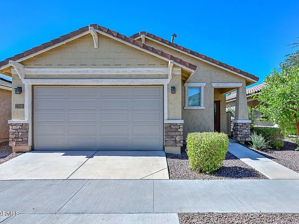 14203 W Voltaire St