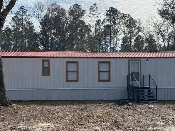 209 Walker Rd, Waycross, GA 31503