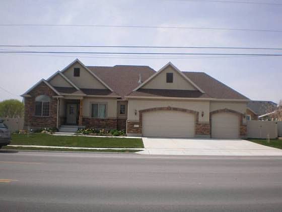 1st image of 2039 N 1200th St E