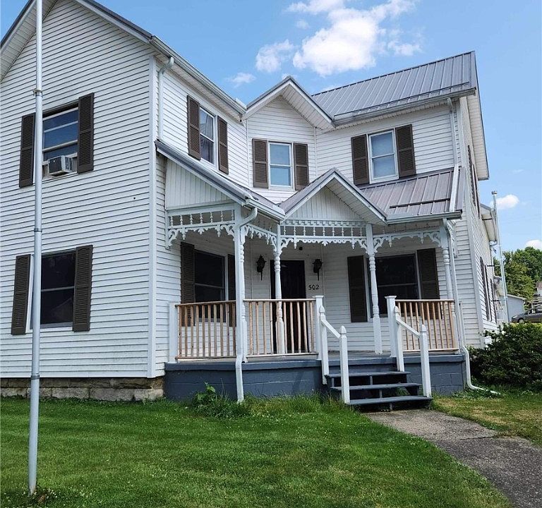 1st image of 502 Main St