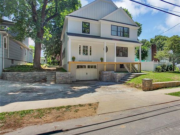 2nd image of 34 Sunset Dr