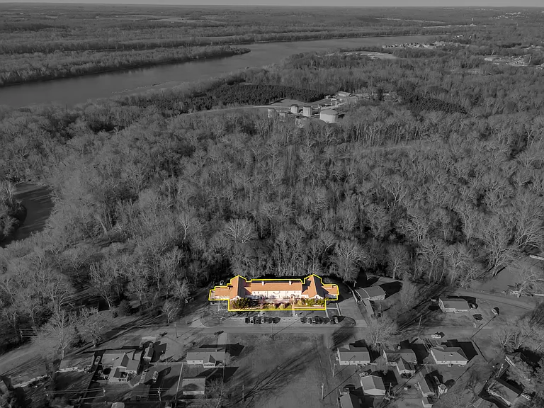 Village Landing — Photo 14