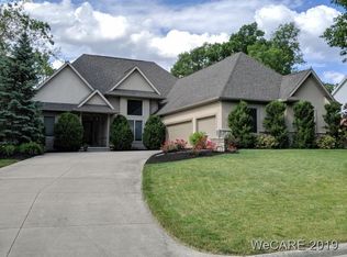 2290 Hampton Ct, Lima, OH