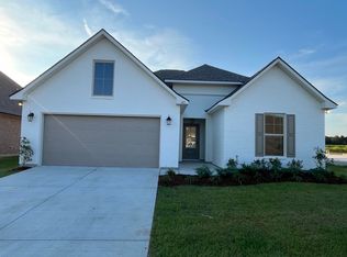 185 Spring Grove Loop, Thibodaux, LA 70301