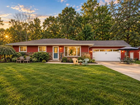 559 N 450 E, Valparaiso, IN 46383