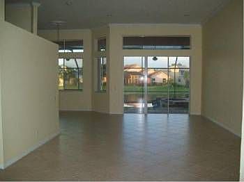2nd image of 2630 Oakmont