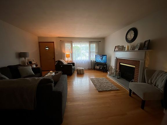 2nd image of 1507 Coles Blvd