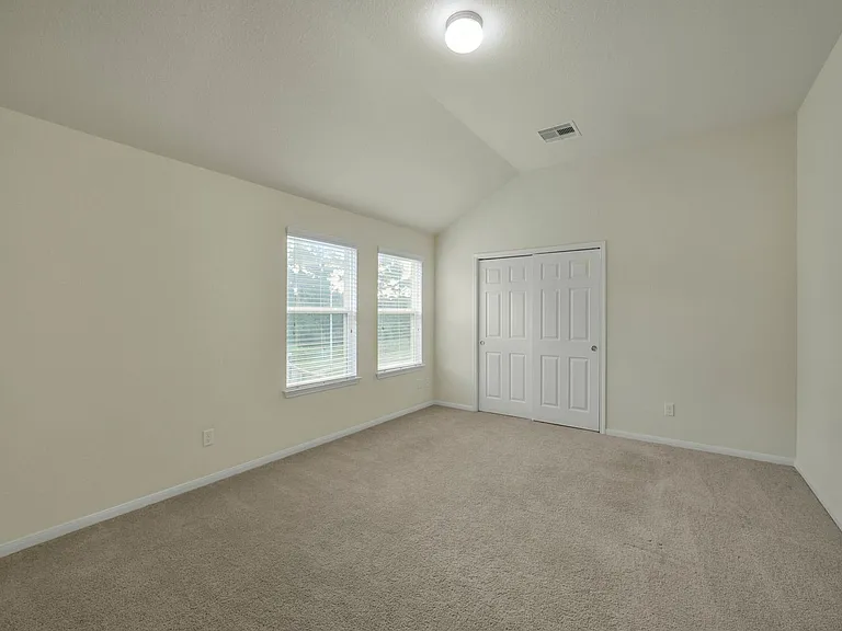 10502 Chestnut Path Way — Photo 32