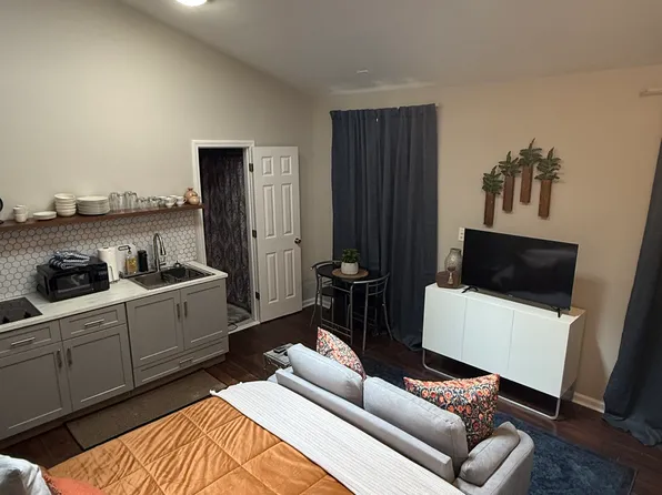 4495 Spring Valley Pkwy #B, Atlanta, GA 30349