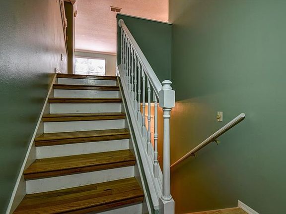 3rd image of 5836 Red Cedar Ln