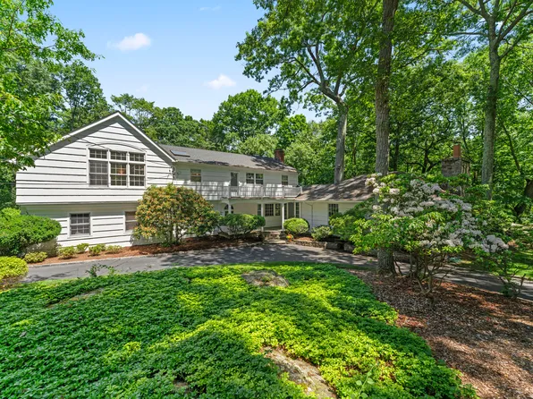 17 Forest Road, Weston, CT 06883