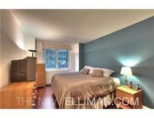 Sold by Douglas Elliman | media 7