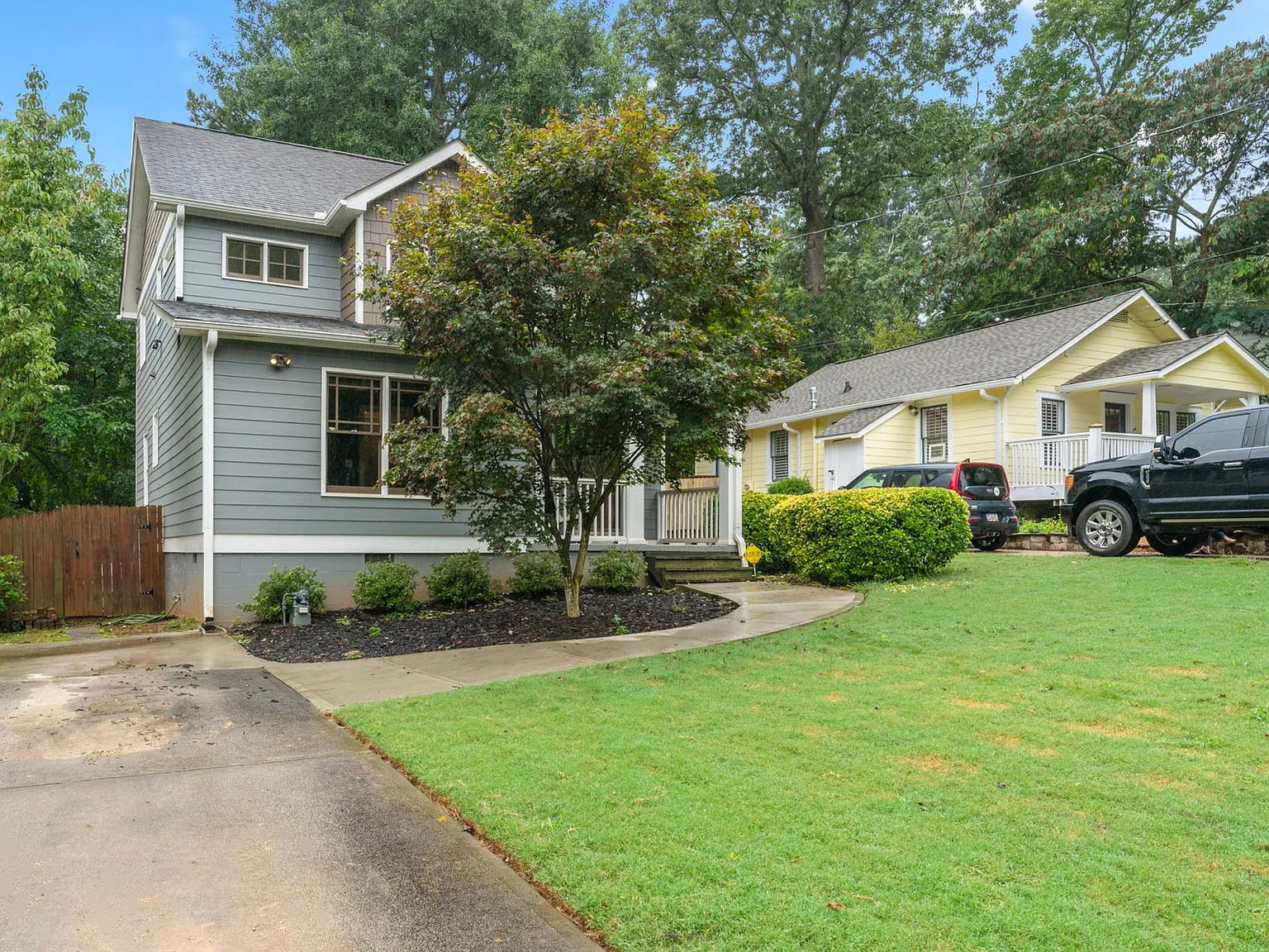 3135 Alston Dr — Photo 3