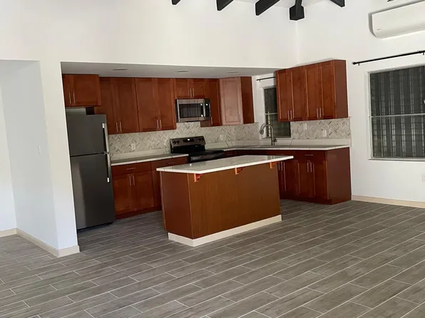 (undisclosed Address), Saint Thomas, VI 00802