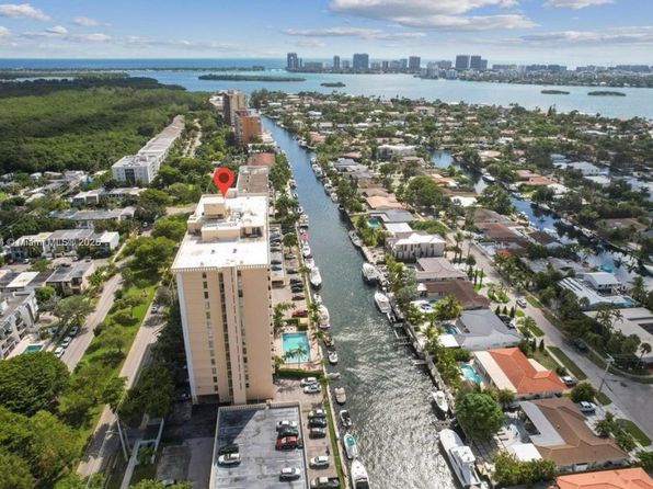 2350 NE 135th St APT 1503