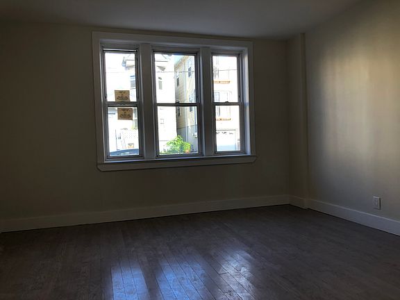 2nd image of 55 Wallis Ave APT 1Q