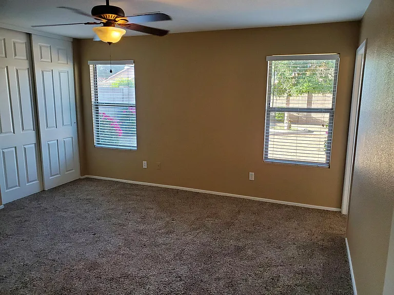 9225 W Pierson St — Photo 9
