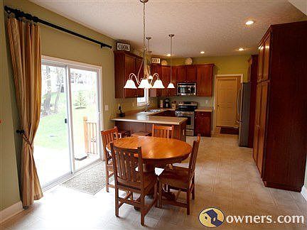 Breakfast nook looking into kitchen