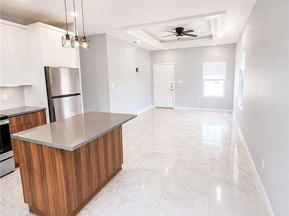 5th image of 5704 Northwestern Ave #2