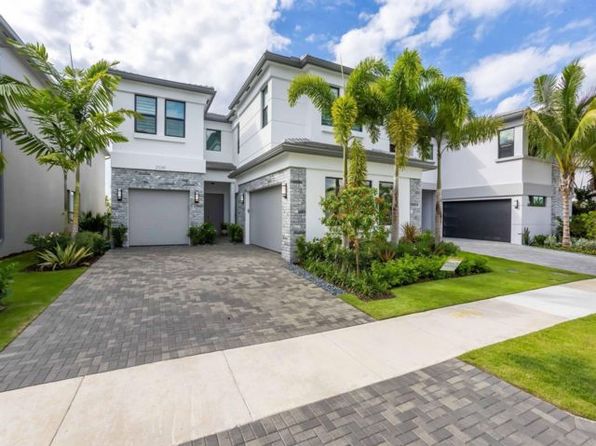 21049 Violet Fields Way