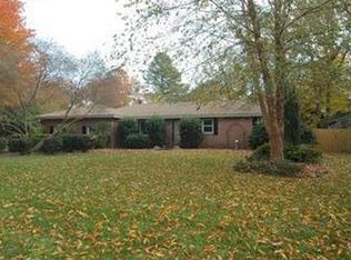 2417 Pineland Ln, Virginia Beach, VA 23454