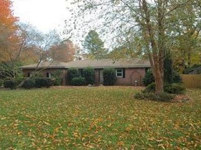 2417 Pineland Ln, Virginia Beach, VA, 23454