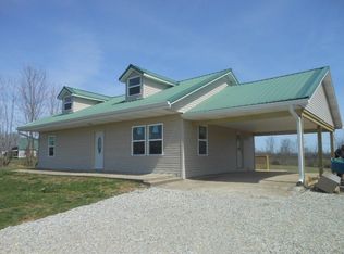 11828 Bennington Pike, Vevay, IN 47043