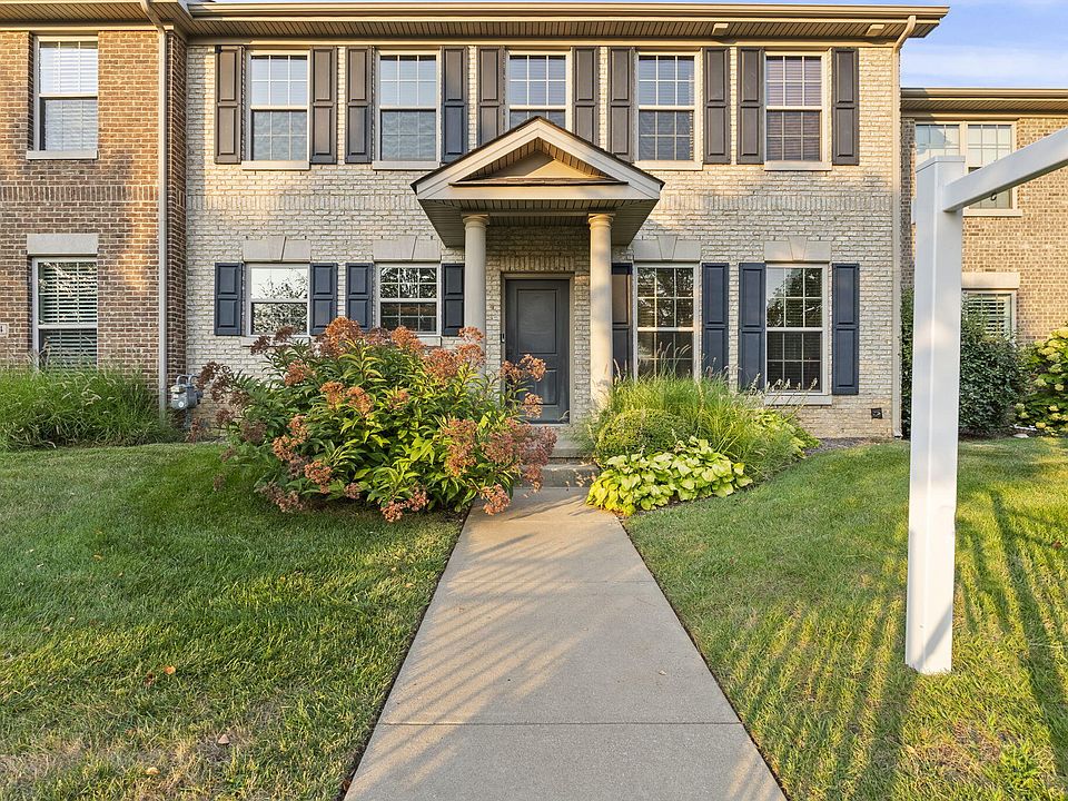 1st image of 3266 Beaumont Centre Cir