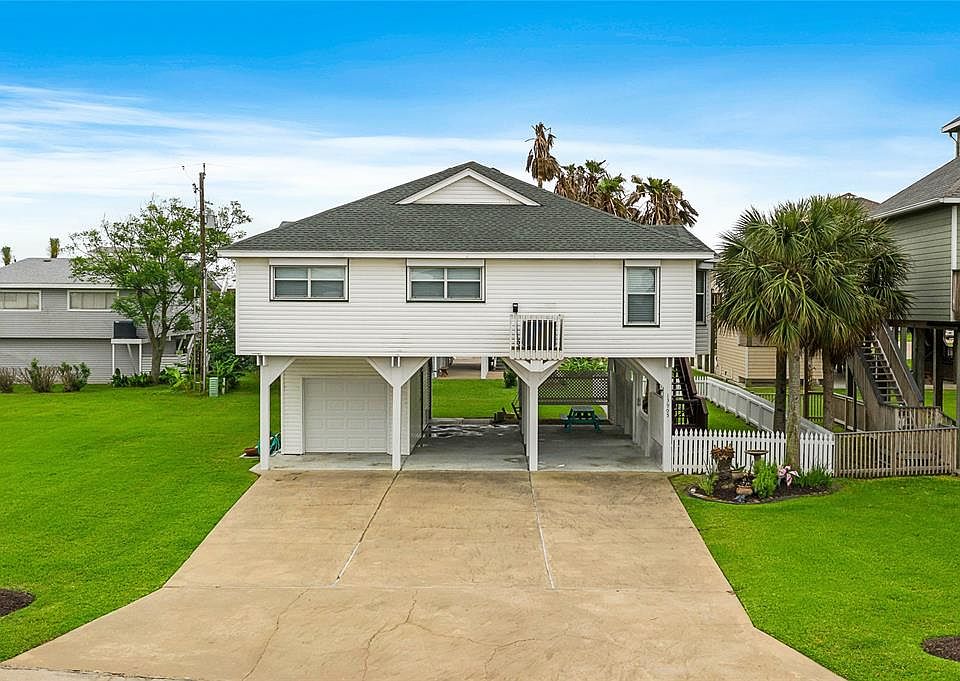 1st image of 13905 Pirates Beach Blvd