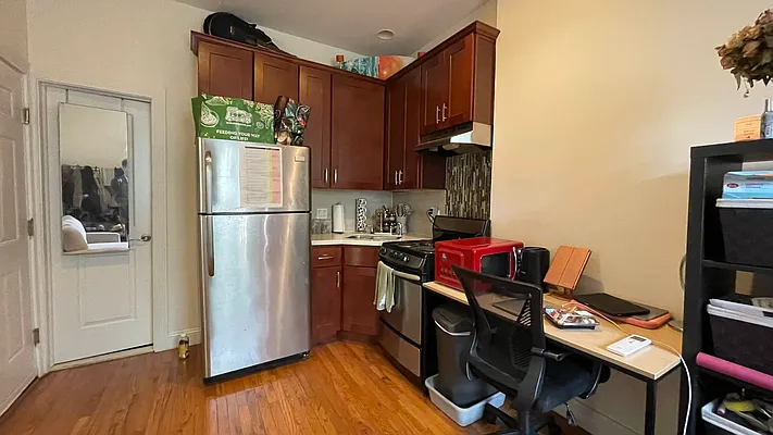 Rented by Strivers Management Group Corp (Brokerage) | media 7