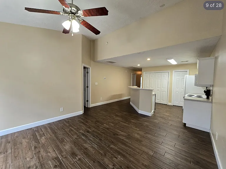 270 Caldwell Cir — Photo 21