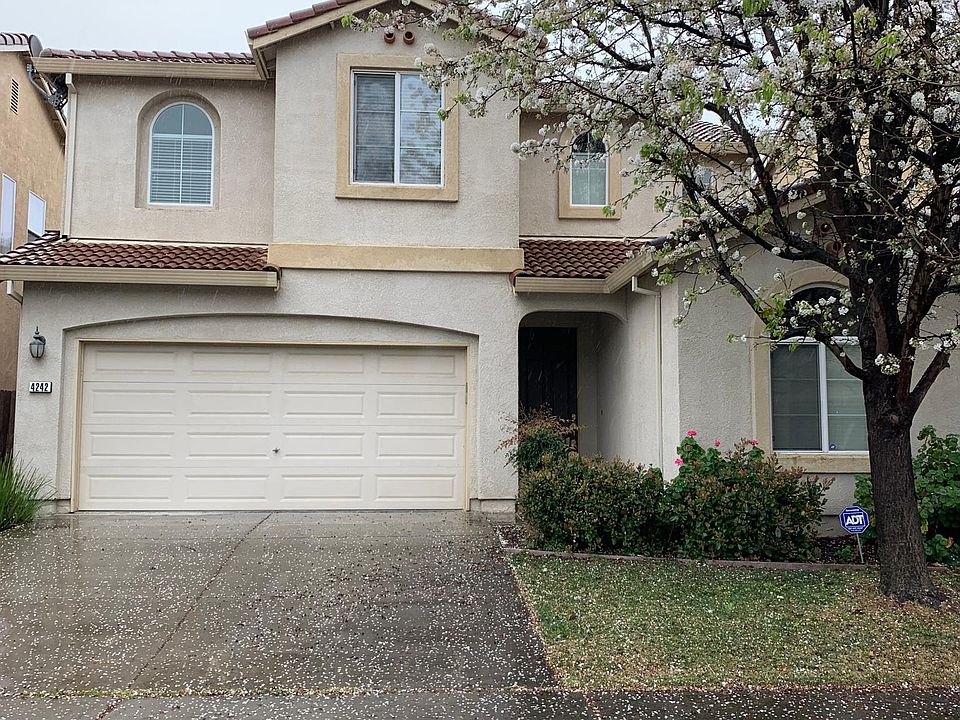1st image of 4242 Malta Island St