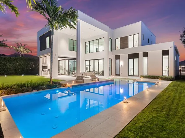 641 Starboard DR, NAPLES, FL 34103