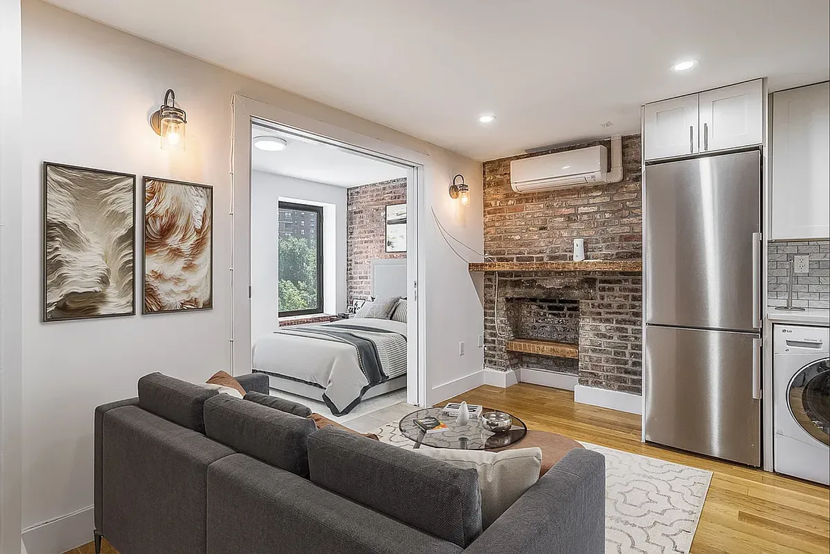 Building Photo - 43 Essex St #8