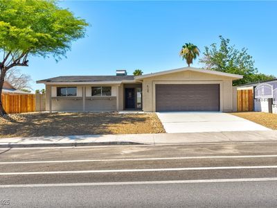 4135 E Harmon Ave, Las Vegas, NV, 89121