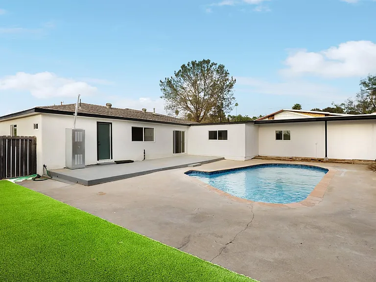 1501 Pepper Dr — Photo 29