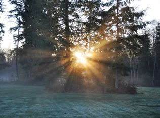261 Saylor Rd, Camano Island, WA 98282