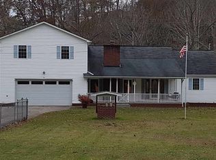 74 Gideon Ln, Wayne, WV 25570