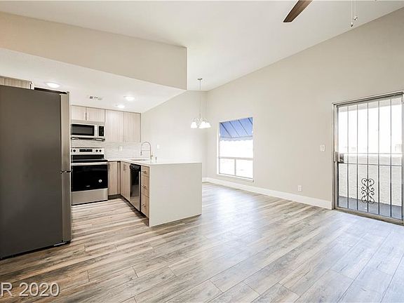 3rd image of 4957 Newport Cove Dr APT C