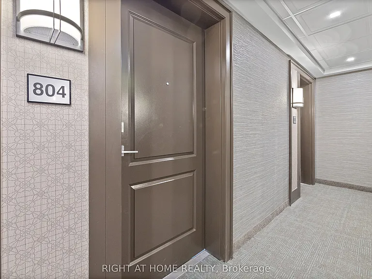 450 Dundas St E #804 — Photo 9